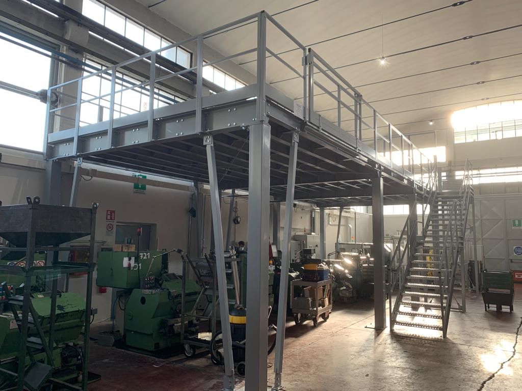 Soppalco in Brianza per Magazzino Industriale
