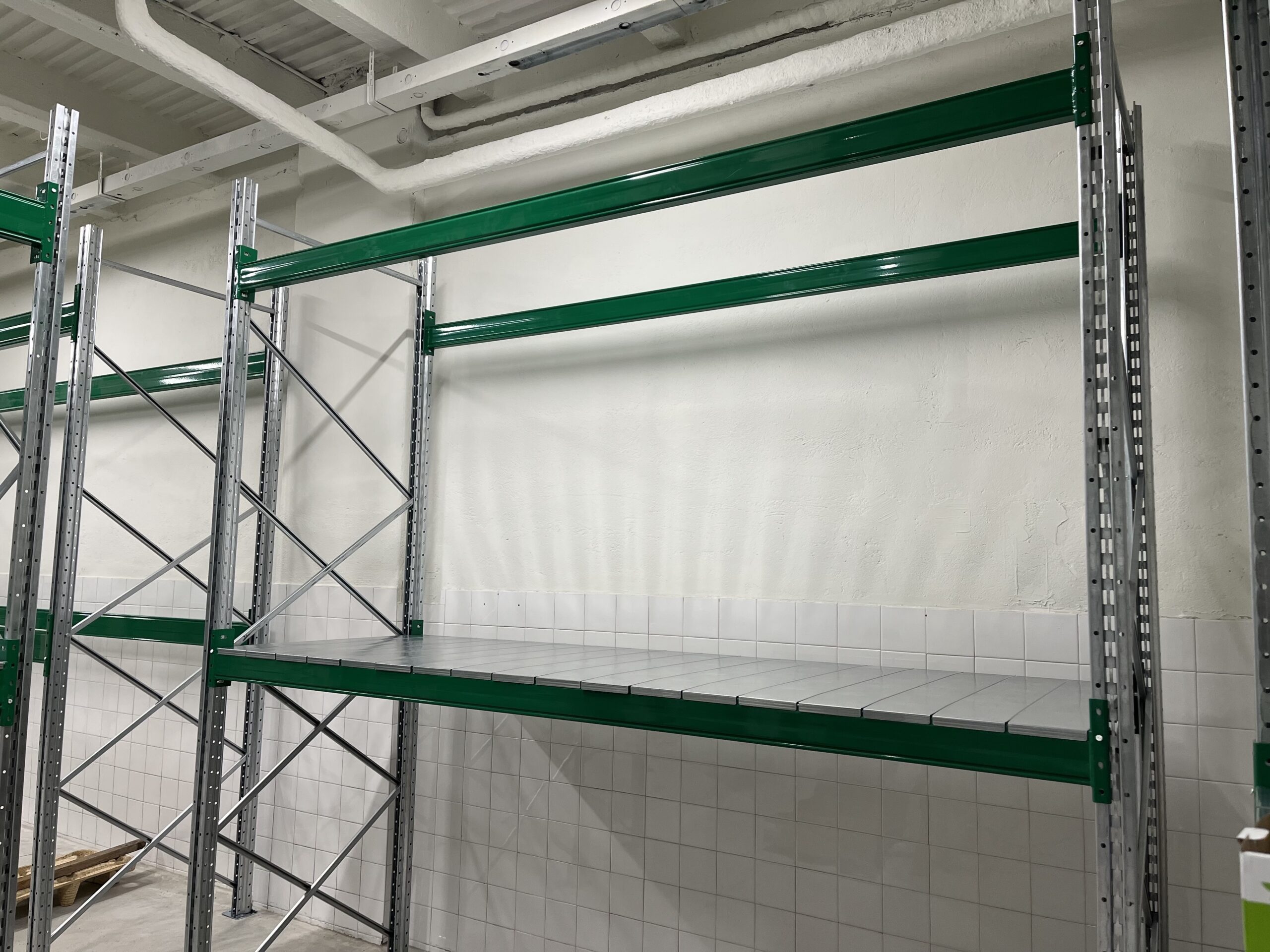 Scaffali per Pallets con Ripiani